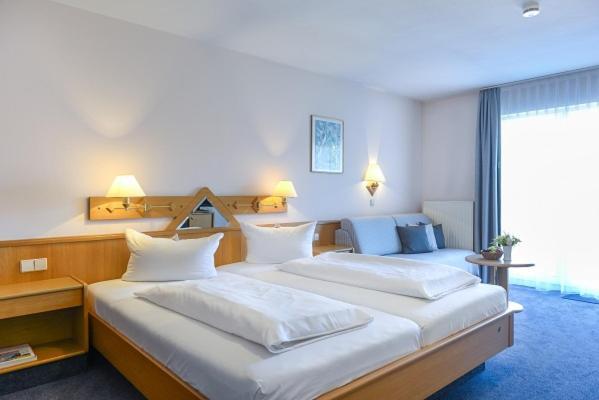 Tiptop Hotel Garni Pfauen Endingen am Kaiserstuhl Exteriör bild