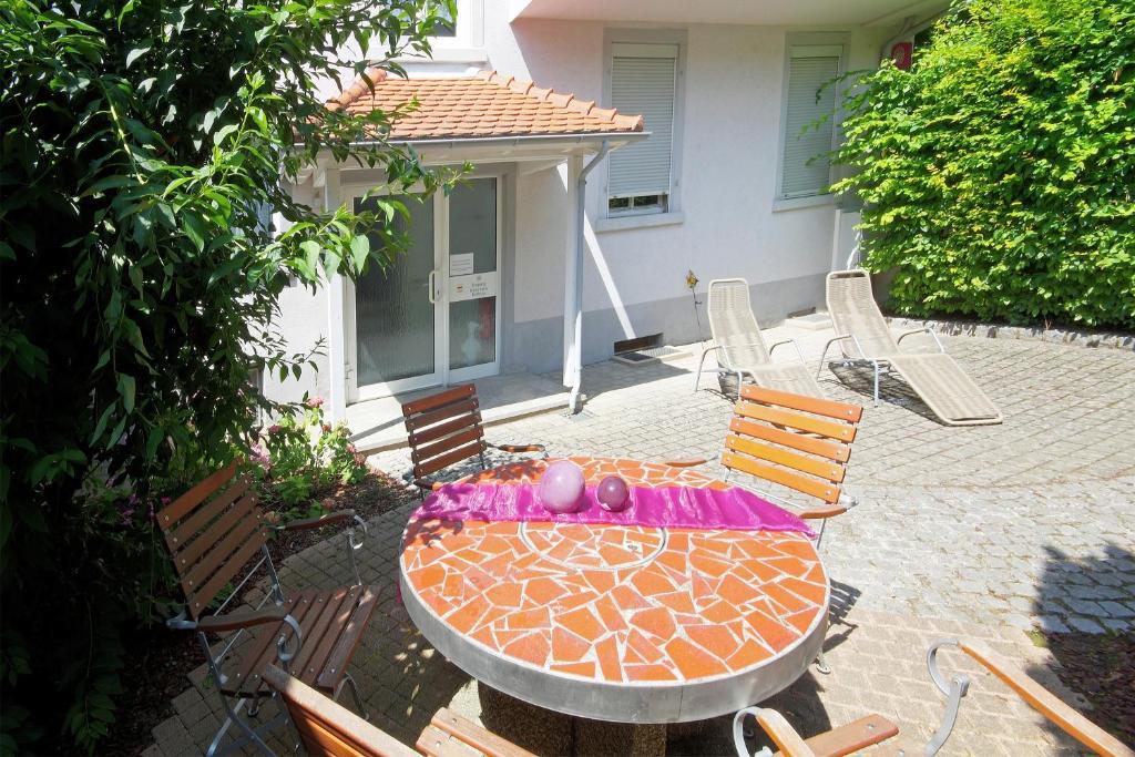 Tiptop Hotel Garni Pfauen Endingen am Kaiserstuhl Exteriör bild